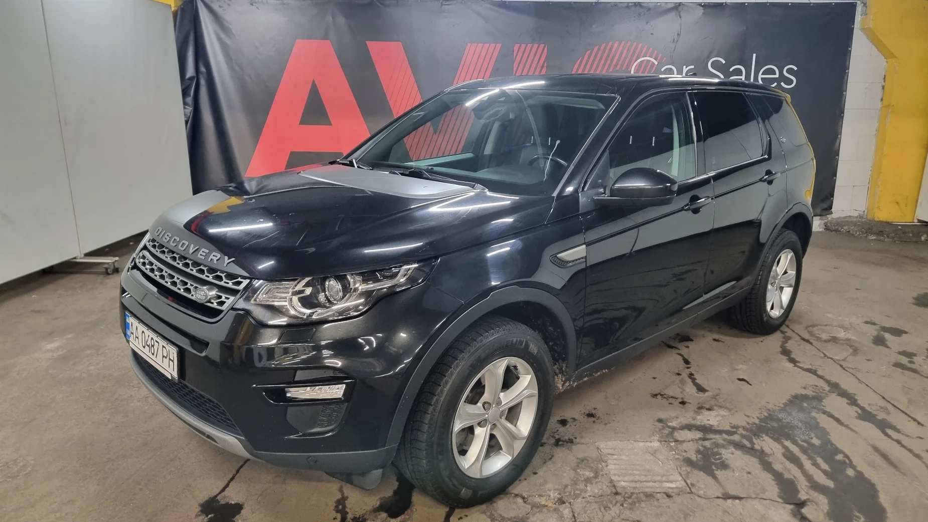 Land Rover Discovery Sport photo